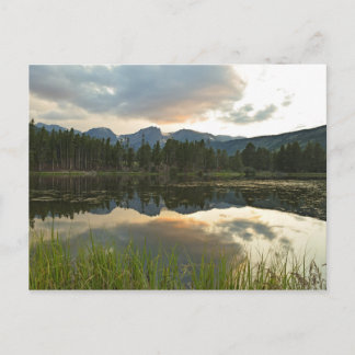 サンセットでスプラハ湖 – Rocky Mountain Nat'l Park ポストカード