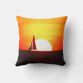 サンセットで帆船 クッション (裏面)