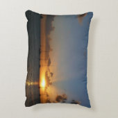 サンセットと帆船の熱帯風景写真 アクセントクッション (裏面(縦))