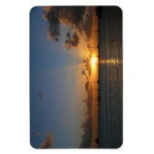 サンセットと帆船の熱帯風景写真 マグネット (縦)