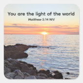 サンセットと海聖句クリスチャンの写真 スクエアシール (正面)