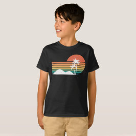 サンセットにヤシの木クールビーチデザイン Tシャツ