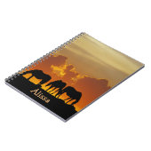 サンセットの風景に対する馬のシルエット ノートブック (左側)