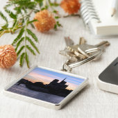 サンセットオンノートルダムドパリ – パリ，フランス キーホルダー (側面)