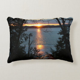 サンセットオーバーフォレストレイク装飾用クッション アクセントクッション