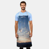 サンセットスカイパーソナライズされた エプロン (着用した状態)