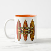 サンセットビーチハワイアンサーフボードウェーブライダー ツートーンマグカップ (左)