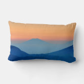 サンセットマウンテン抽象芸術景観 ランバークッション (裏面)