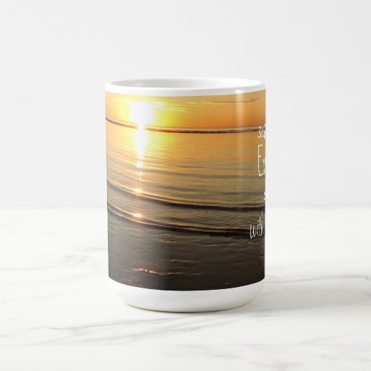 サンセット引用文セレネ海ビーチコーヒーマグ コーヒーマグカップ (中央)