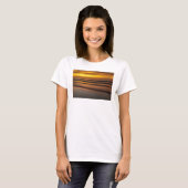 サンセット時の抽象的な海景色、CA Tシャツ (正面フル)
