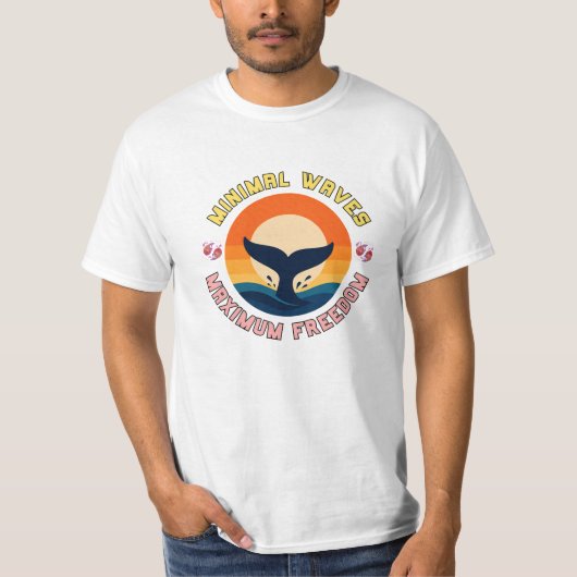 サンセット・ホエールテール・セレニティ Tシャツ (正面)