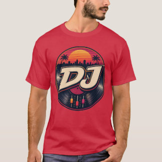 サンセットDJグラフィックTシャツ Tシャツ