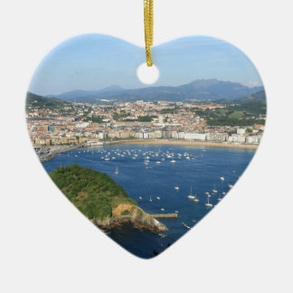 サンセバスティアンバスクカントリースペインの風光明媚な景色 セラミックオーナメント