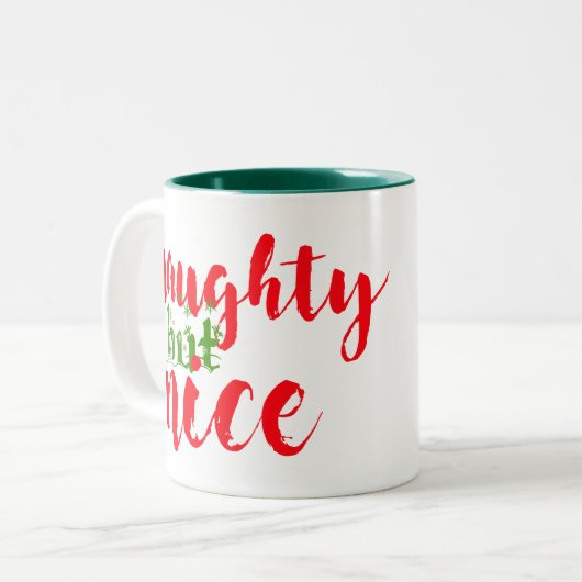 サンタいけなーが素敵なクリスマスコーヒーのマグカップデザイン ツートーンマグカップ (正面左)