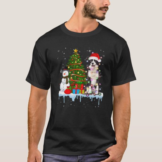サンタおもしろいコリ縁どーライトドッグクリスマスツリー Tシャツ (正面)