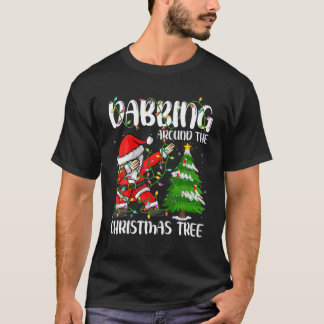 サンタがお見合いする家族のまわりにがクリスマス Tシャツ