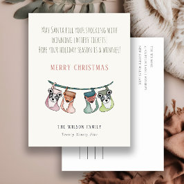 サンタがくれたクリスマスプレゼントはなんと宝くじだらけの靴下！ シーズンポストカード