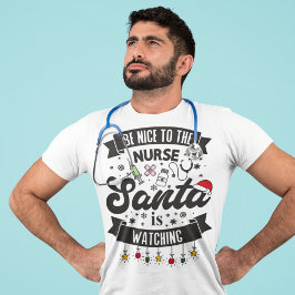 サンタがクリスマスを見ているナースに優しく Tシャツ