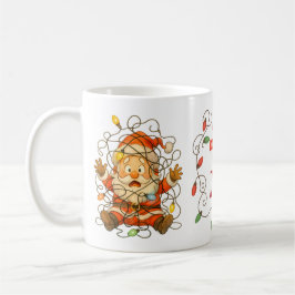サンタがクリスマスツリーに引っかかったマグカップ コーヒーマグカップ