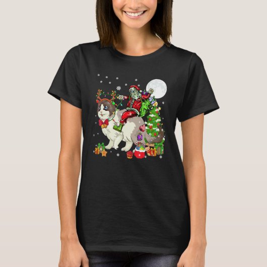 サンタがトナカイに乗るラグドール猫のクリスマスツリー Tシャツ (正面)