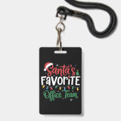 サンタが最も愛するオフィスチームのクリスマスあるある バッジ (正面（ネックストラップ付）)