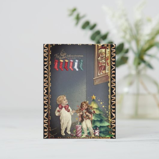 サンタが窓から覗く 子供たち クリスマスイブの前の夜 ポストカード (スタンド正面)
