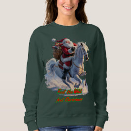 サンタが緑の背景でクリスマスの馬に乗っている スウェットシャツ