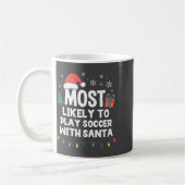 サンタとサッカーするのが一番好きなクリスマスTシャツ コーヒーマグカップ (左)