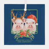サンタとトナカイのカップルかわいいクリスマスピッグ ガラスオーナメント (裏面)