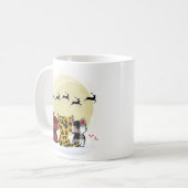 サンタとトナカイのマグカップを見る猫たち – かわいい コーヒーマグカップ (正面左)