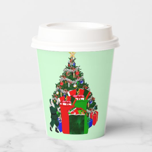 サンタとプレゼントアットツリー紙カップ 紙コップ (正面)