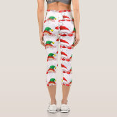 サンタと小妖精や小人かわいいおもしろいキャラクター覗き カプリレギンス (裏面)