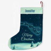 サンタと彼のトナカイのクリスマスナイトスカイ スモールクリスマスストッキング (裏面)