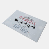 サンタと彼のトナカイ飛んでいるシルエットクリスマス ドアマット (アングル)