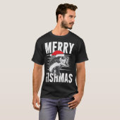 サンタにまた魚を取られた - フィッシング デザイン Tシャツ (正面フル)