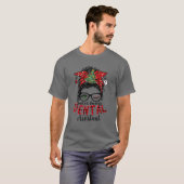 サンタのお気に入りの歯科助手Messy Bun Christ Tシャツ (正面フル)