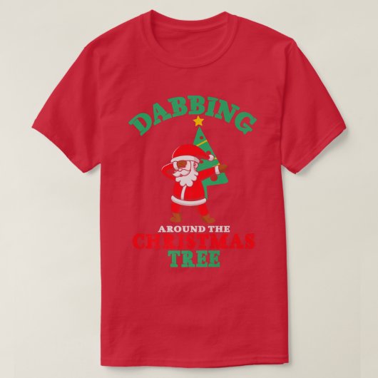 サンタのまわりにダビングザクリスマスツリークリスマスおもしろい Tシャツ (デザイン正面)