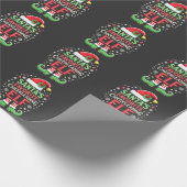 サンタのチアリーティングお気に入りの小妖精や小人ファミリーマッチング ラッピングペーパー (角)