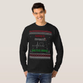 サンタの好きな透析看護師 - ださいセーター クリスマス Tシャツ (正面フル)