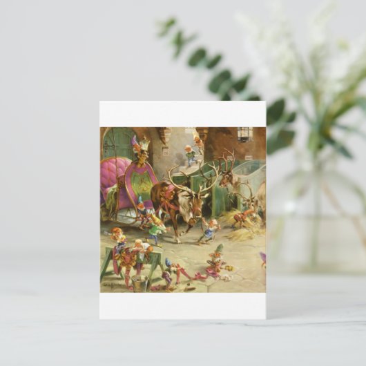 サンタの小妖精や小人は彼のそりおよびトナカイを用意します シーズンポストカード (スタンド正面)