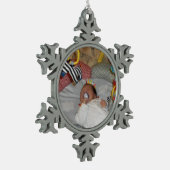 サンタの少し天使 スノーフレークピューターオーナメント (左)