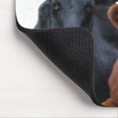 サンタの帽子および(雄ジカの)枝角のクリスマスの休日牛 マウスパッド (コーナー)