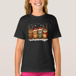 サンタの帽子とトナカイのクリスマスフクロウ Tシャツ