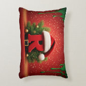 サンタの帽子のかわいいクリスマスモノグラムR アクセントクッション (正面(垂直))