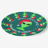 サンタの帽子のパーソナライズなクリスマス・パーティのZ LGM ペーパープレート (アングル)