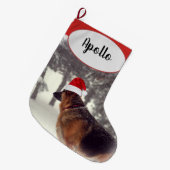 サンタの帽子の愛らしいジャーマン・シェパード ラージクリスマスストッキング (正面 (吊り時))