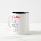 サンタの帽子をかぶったキュートなクリスマスウサギのコーヒー ツートーンマグカップ (正面左)