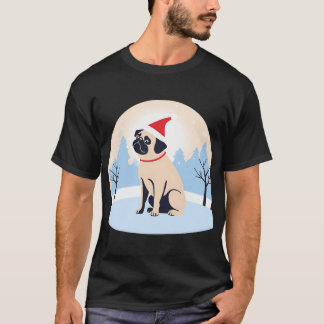 サンタの帽子をかぶったクリスマスのパグ、冬の背景 Tシャツ