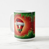 サンタの帽子をかぶったクリスマスのモノグラムV（名入れ可能） コーヒーマグカップ (正面左)