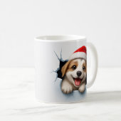 サンタの帽子をかぶった愛らしい子犬 かわいいクリスマスの犬 コーヒーマグカップ (正面右)